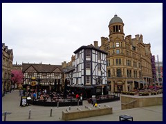 The Old Wellington, Exchange Square 01